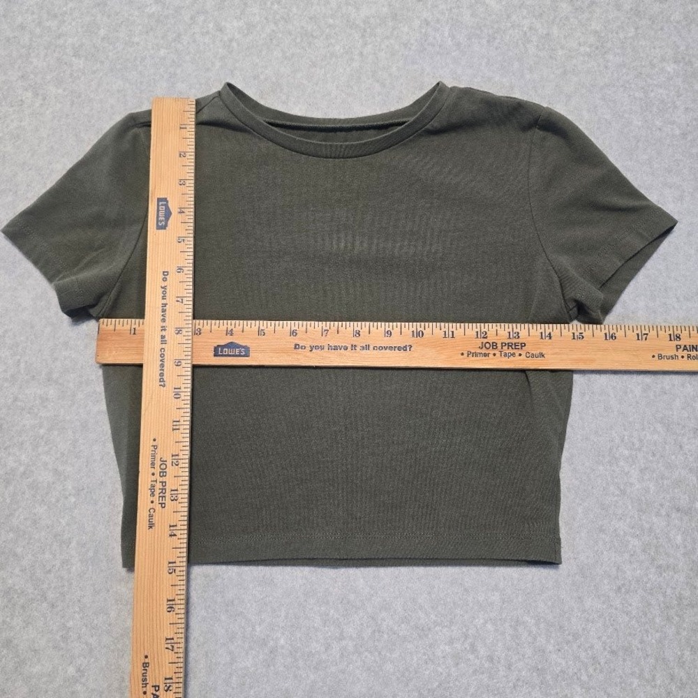 Wild Fable Crop Top Women M Baby Tee Olive Green Earthy Gorpcore Minimalist Sage - Picture 3 of 6